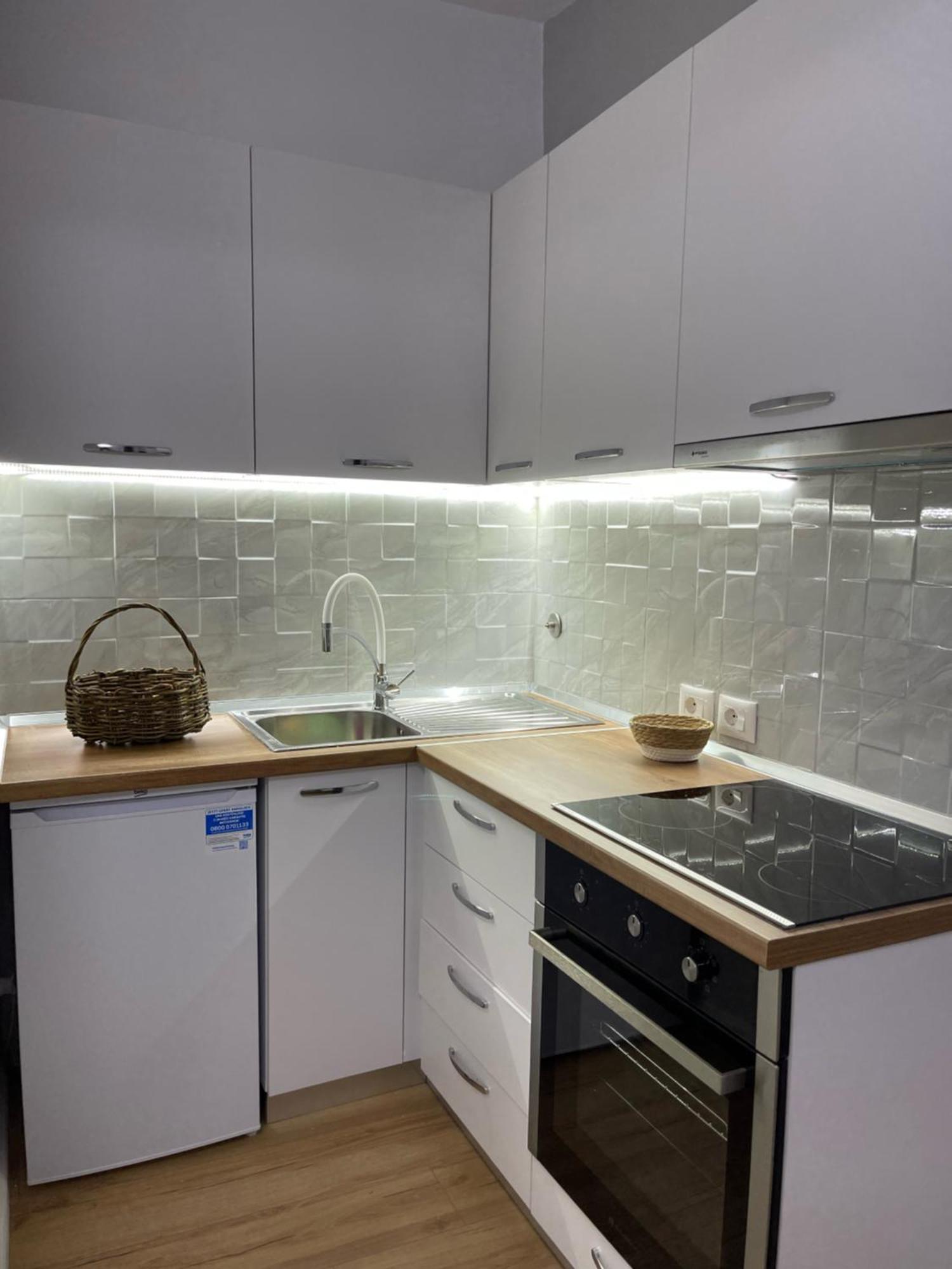 Beratinus Apartment In Berat Center Eksteriør billede